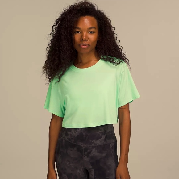 Mint Green Crop - Picture 4 of 4